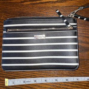 Kate Spade Wristlet Black/White Striped